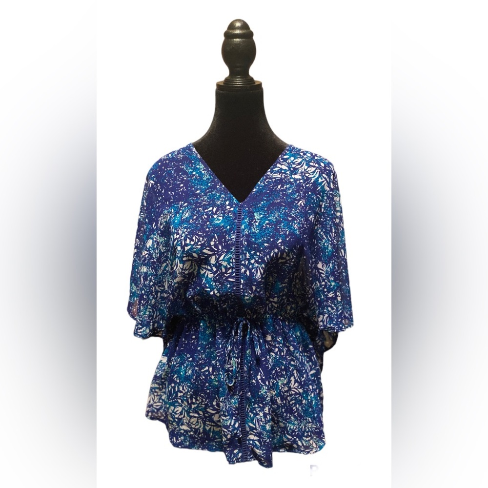 A.N.A: A New Approach: Blouse